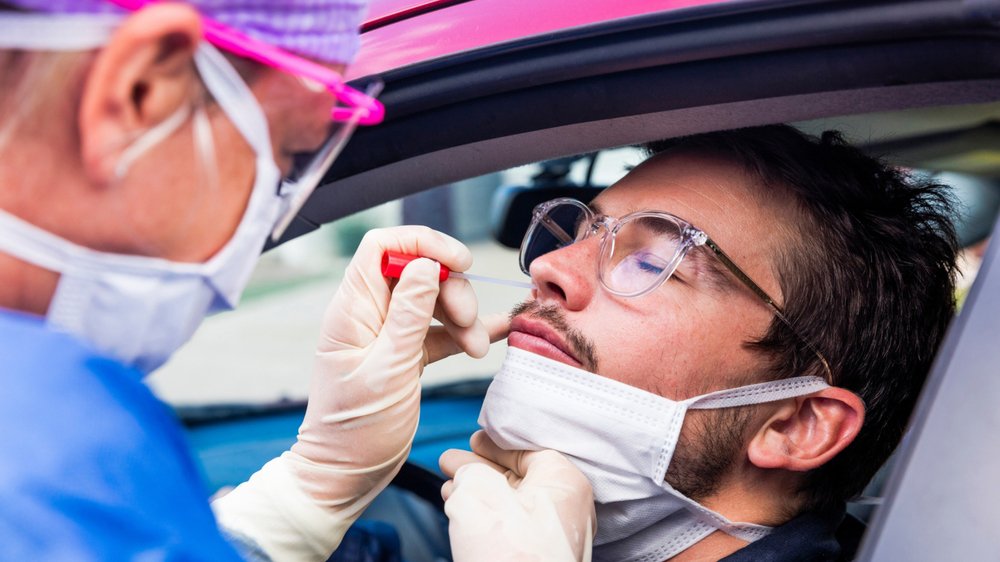 covid-drive-in-iStock